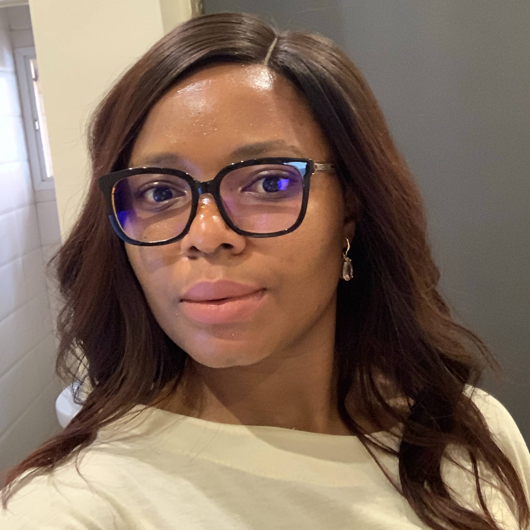 ADA OKOSISI-EZEANYIKA