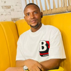 QUADRI AZEEZ BABATUNDE